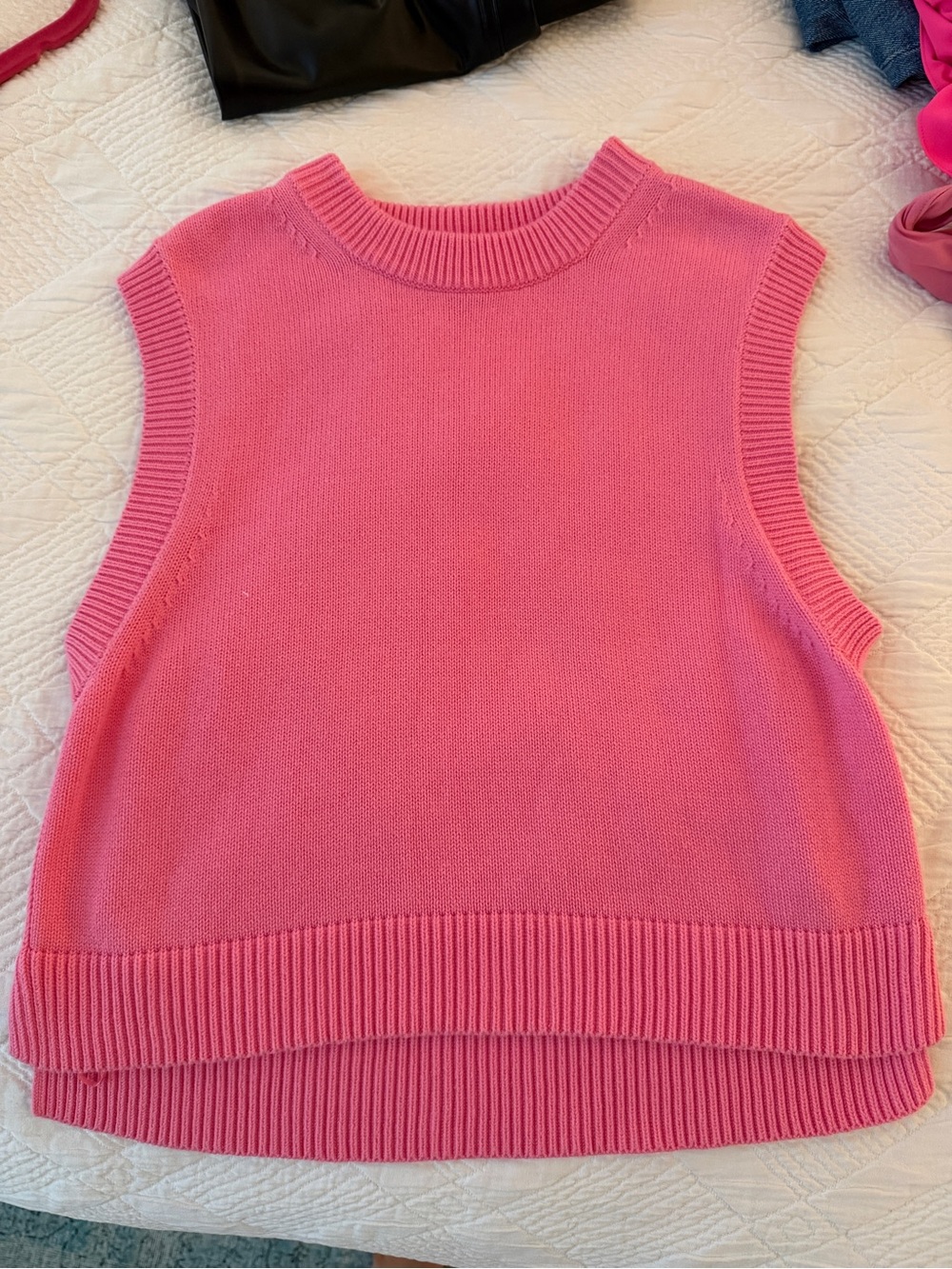 French Connectjon Pink Sleeveless Knit Sweater Vest